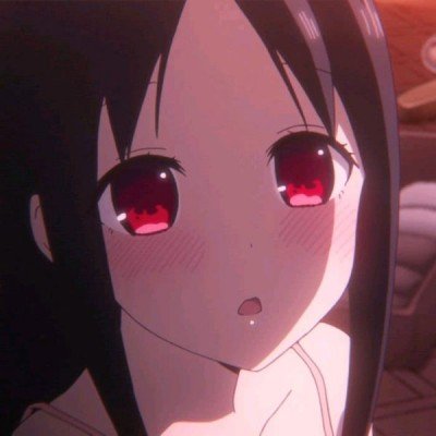 陈伟霆陪儿子打疫苗